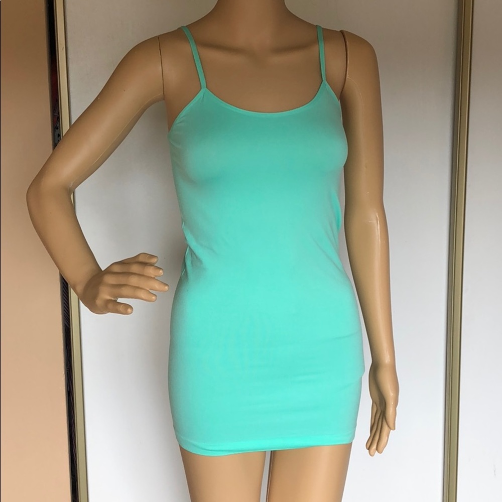 BCBG MAXAZRIA mint green sweater and tank set. Size XS - Picture 9 of 13